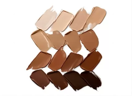 Expert Advice on How to Apply Concealer