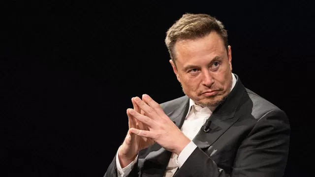 Investment Chief of New York City Asks Tesla to Punish Musk Unless He Gives an Apology